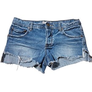 Free People Distressed Raw Hem Buttonfly Daisy Dukes Short Denim Jean Shorts 27